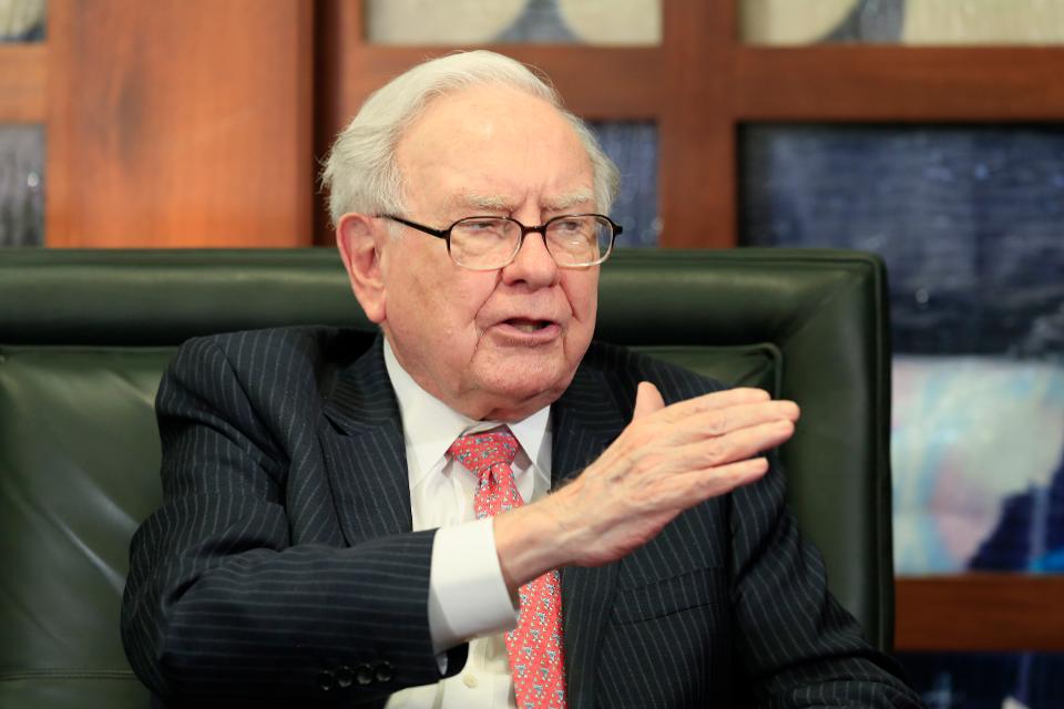 /Berkshire%20Hathaway%20Invests%20$1.5%20billion%20loan%20to%20a%20unit%20of%20Home%20Capital%20Group